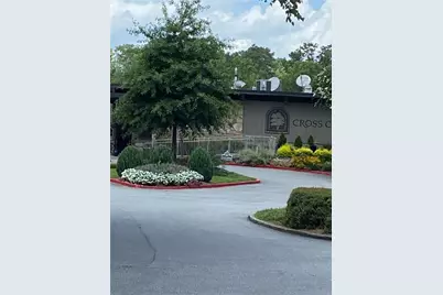 29 Chaumont Square NW, Atlanta, GA 30327 - Photo 14