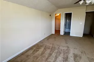 2623 Wellington Walk Pl, Lithonia, GA 30058 - Photo 14