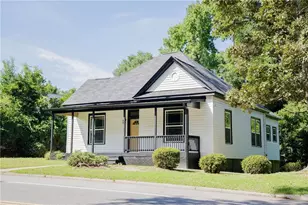 124 W Campbellton St, Fairburn, GA 30213 - Photo 1