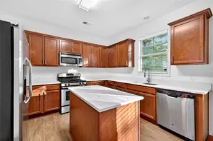 2517 Kolb Manor Cir SW, Marietta, GA 30008 - Photo 8