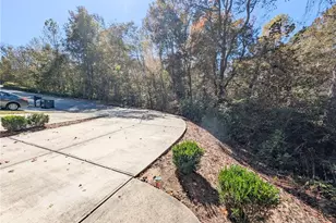 3301 Wild Basil Ln, Buford, GA 30519 - Photo 56