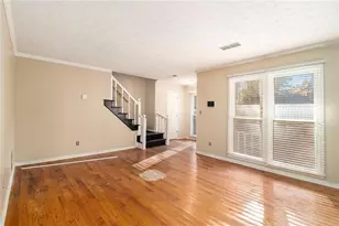 210 Groveland Dr, Peachtree City, GA 30269 - Photo 8