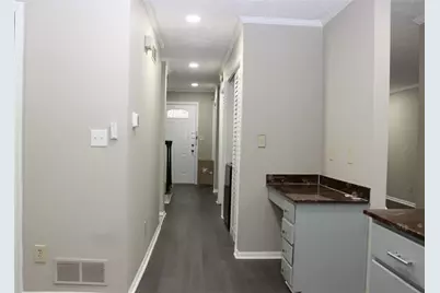 105 Glen Acres Court, Decatur, GA 30035 - Photo 16