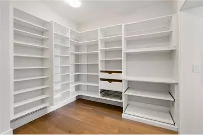 3376 Peachtree Road NE #33B, Atlanta, GA 30326 - Photo 16