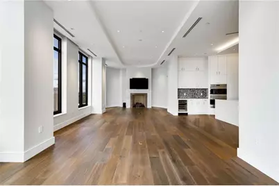 3376 Peachtree Road NE #33B, Atlanta, GA 30326 - Photo 4