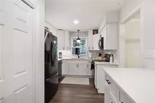 162 Elysian Way NW, Atlanta, GA 30327 - Photo 4