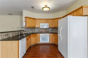 3967 Moos Creek Ct, Loganville, GA 30052 - Photo 14