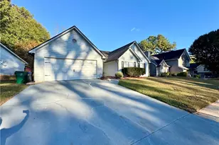 1255 Avalon Dr, Lawrenceville, GA 30044 - Photo 2