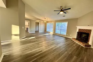 1255 Avalon Dr, Lawrenceville, GA 30044 - Photo 6