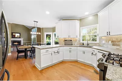 1885 Spring Rose Glen, Lawrenceville, GA 30043 - Photo 10