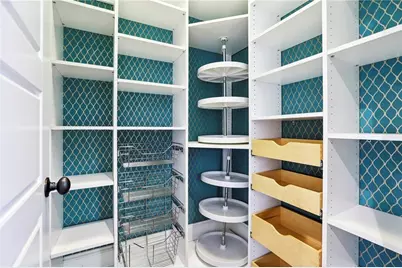 2628 Dogwood Terrace NE, Brookhaven, GA 30319 - Photo 14