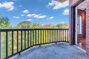 395 Central Park Pl NE, Atlanta, GA 30312 - Photo 14