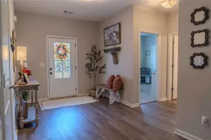 659 Park Pine Cir, Grantville, GA 30220 - Photo 12