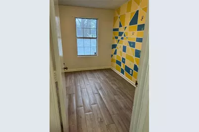 498 Prince Of Wales, Stone Mountain, GA 30083 - Photo 16