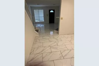 498 Prince Of Wales, Stone Mountain, GA 30083 - Photo 6