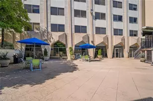 2479 Peachtree Street NE, Atlanta, GA 30305 - Photo 44