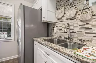 27 Bishop Mill Dr NW, Cartersville, GA 30121 - Photo 12