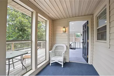 6381 Lakeview Drive, Buford, GA 30518 - Photo 20