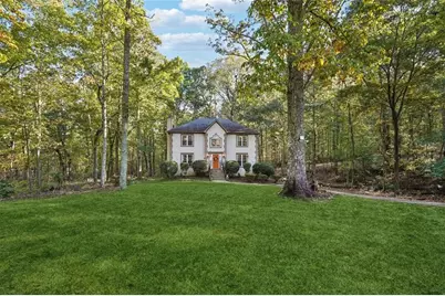 39 Hampton Way, Carrollton, GA 30116 - Photo 2