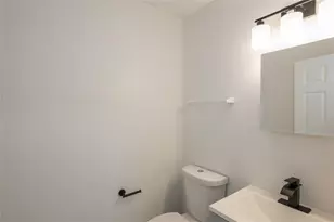 2027 Lois Pl NW, Atlanta, GA 30318 - Photo 12