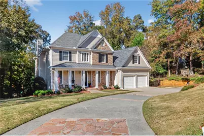 5045 Rockingham Drive, Roswell, GA 30075 - Photo 2