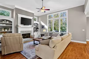 5045 Rockingham Dr, Roswell, GA 30075 - Photo 10