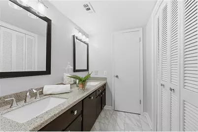 73 Montre Square, Atlanta, GA 30327 - Photo 4