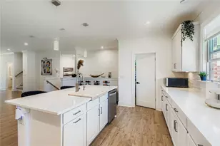 3423 Catalan Aly, Decatur, GA 30032 - Photo 4