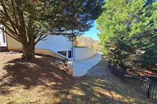 398 Dunleven Manor Walk, Lawrenceville, GA 30043 - Photo 66