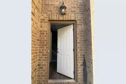 1302 Ida Woods Lane, Lawrenceville, GA 30045 - Photo 4