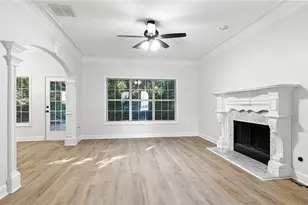 1021 Slash Pine Ct, Lawrenceville, GA 30043 - Photo 8