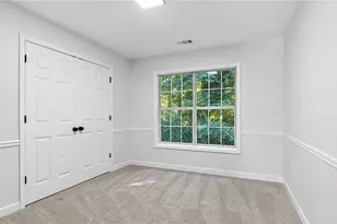 1021 Slash Pine Ct, Lawrenceville, GA 30043 - Photo 18