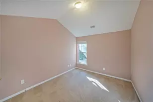 9886 Vista Cir, Union City, GA 30291 - Photo 16