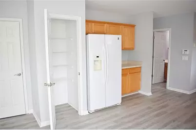 2015 Lisa Springs Drive SW, Snellville, GA 30078 - Photo 14