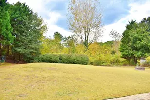 2015 Lisa Springs Dr SW, Snellville, GA 30078 - Photo 32