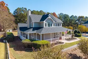 2935 Cobblestone Dr, Cumming, GA 30041 - Photo 4