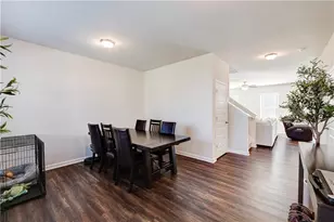 404 McGinnis Cir, Calhoun, GA 30701 - Photo 2