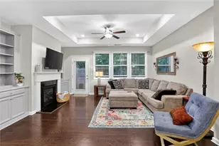 2710 Laurel Gate Ln, Cumming, GA 30040 - Photo 4