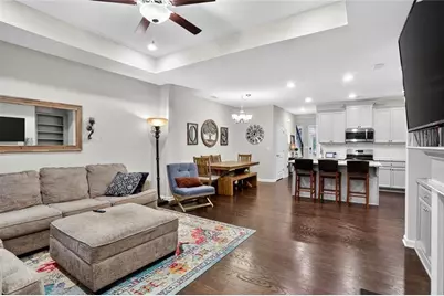 2710 Laurel Gate Lane, Cumming, GA 30040 - Photo 4