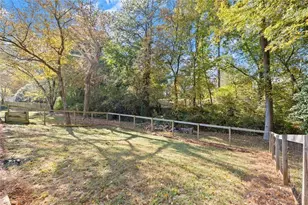 2839 Pine Meadow Dr, Marietta, GA 30066 - Photo 22