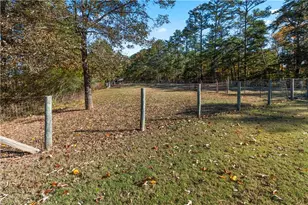 6435 Looper Lake Dr, Flowery Branch, GA 30542 - Photo 48