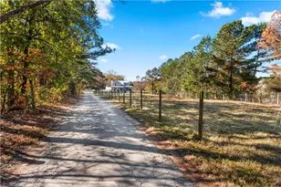 6435 Looper Lake Dr, Flowery Branch, GA 30542 - Photo 46