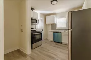 1365 Campbellton Rd SW, Atlanta, GA 30310 - Photo 12