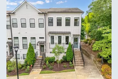 1993 Rockledge Road NE, Atlanta, GA 30324 - Photo 2