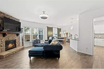 221 Ellis Lane, Woodstock, GA 30189 - Photo 6