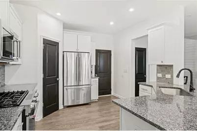 221 Ellis Lane, Woodstock, GA 30189 - Photo 10