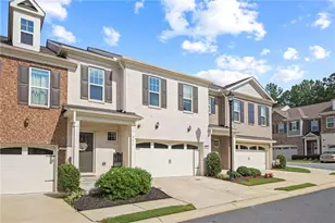 221 Ellis Ln, Woodstock, GA 30189 - Photo 2