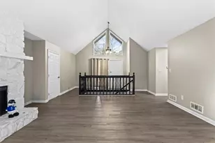 658 Hunt Station Dr, Lawrenceville, GA 30044 - Photo 8