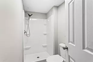 658 Hunt Station Dr, Lawrenceville, GA 30044 - Photo 32