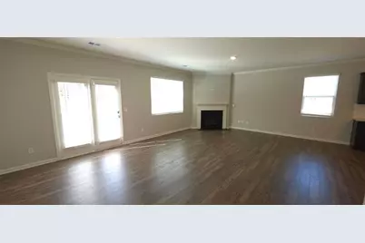 6809 Scarlet Oak Way, Flowery Branch, GA 30542 - Photo 2